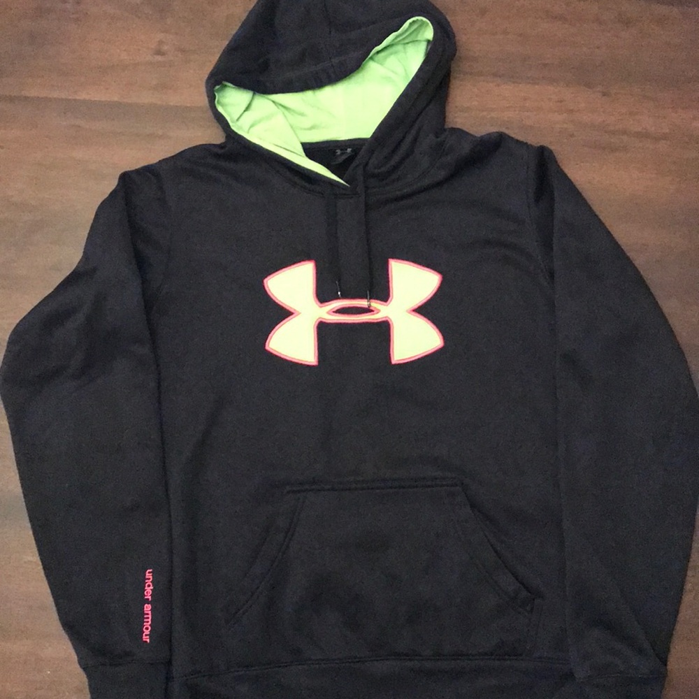 Under Armour Hoodie Size Medium
